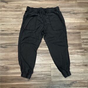 Orvis Ladies Black Jogger Pants